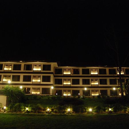 Hotel Tropika Davao City Eksteriør bilde