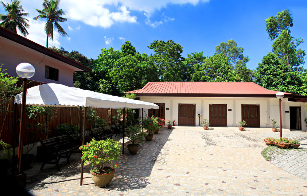 Hotel Tropika Davao City Eksteriør bilde